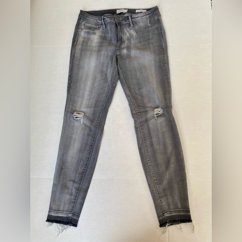 Jessica Simpson Gray Skinny Jeans with Knee Rips